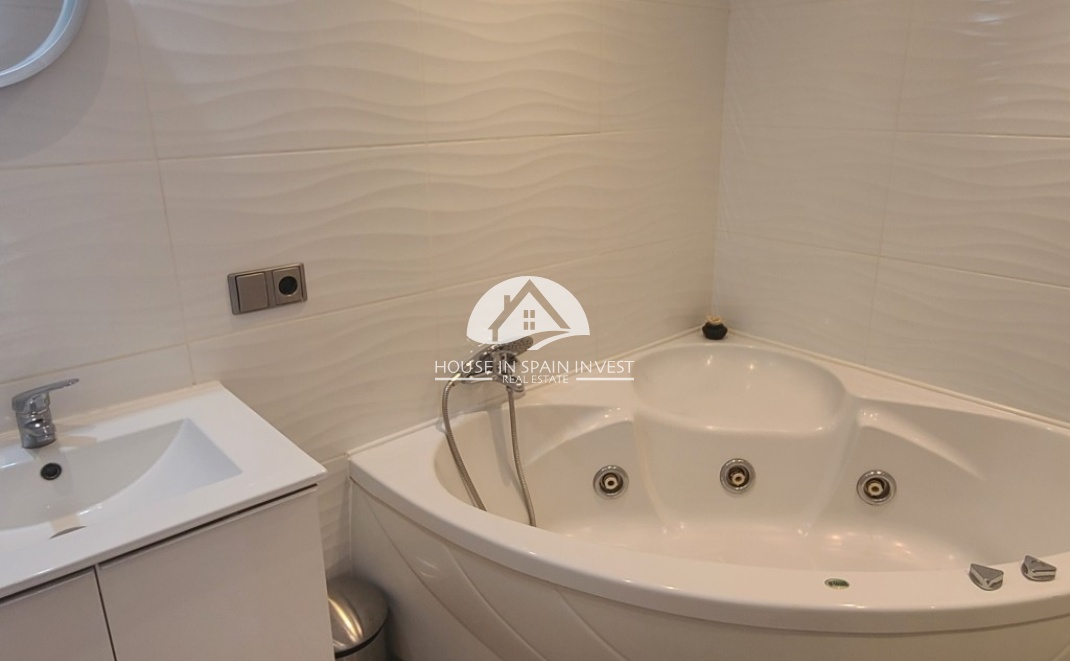 Herverkoop - Villa - Torrevieja - Los Balcones  