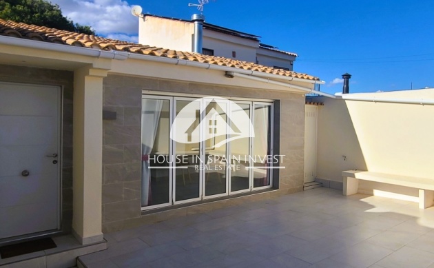 Herverkoop - Villa - Torrevieja - Los Balcones  