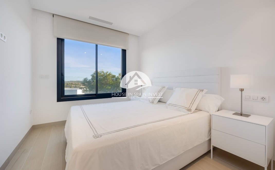 Reventa - Apartamento - Las Colinas Golf