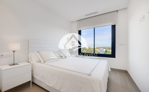 Reventa - Apartamento - Las Colinas Golf