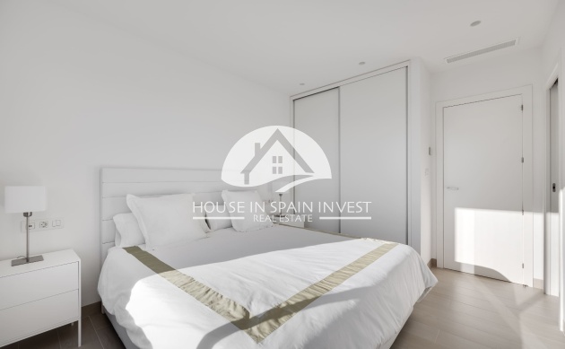 Reventa - Apartamento - Las Colinas Golf