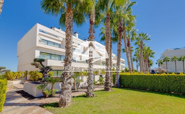 Reventa - Apartamento - Las Colinas Golf