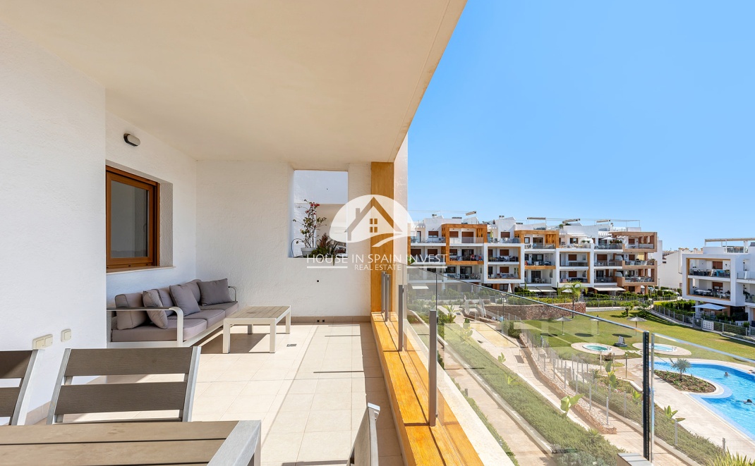 Resale - Apartment  - Orihuela Costa - Villamartín