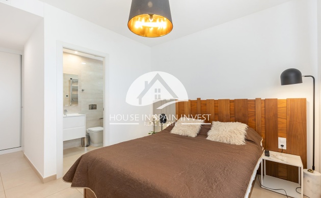 Resale - Apartment  - Orihuela Costa - Villamartín