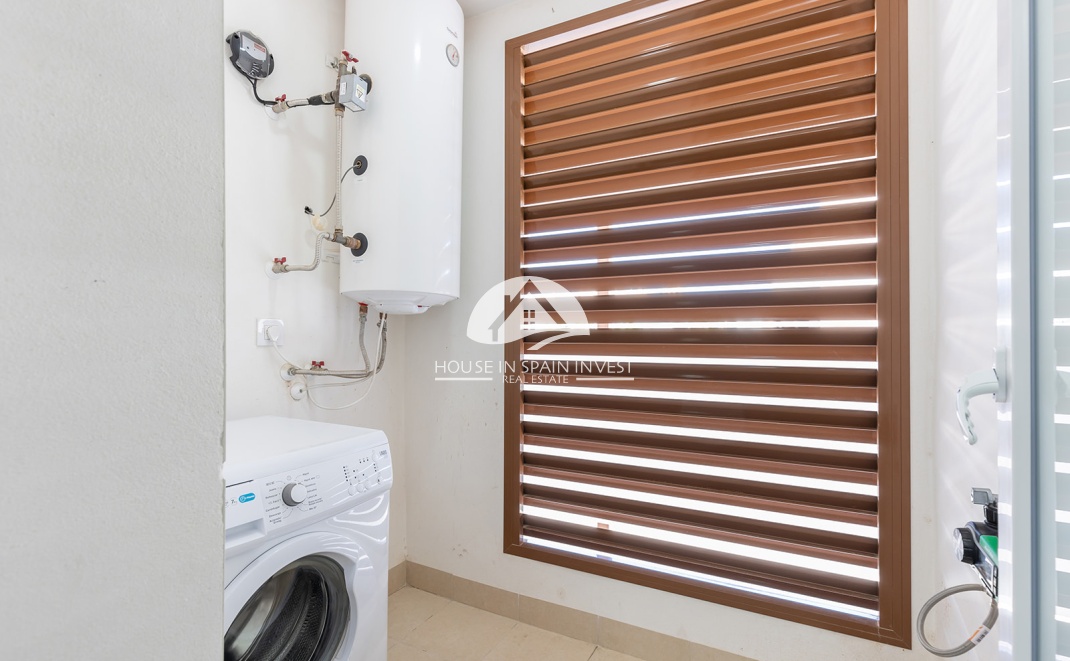 Resale - Apartment  - Orihuela Costa - Villamartín