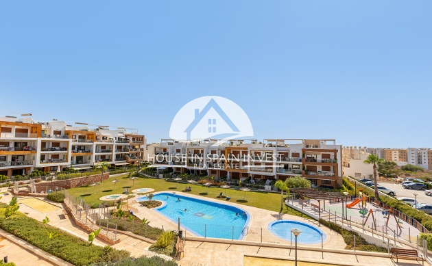 Resale - Apartment  - Orihuela Costa - Villamartín