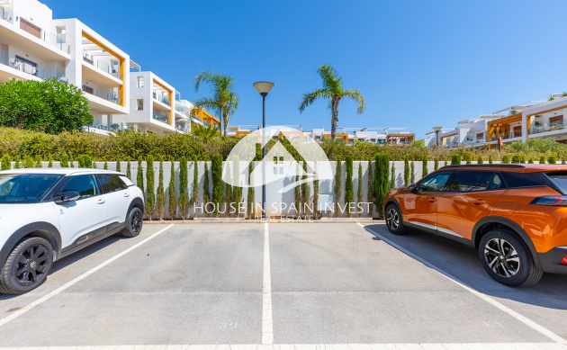 Resale - Apartment  - Orihuela Costa - Villamartín
