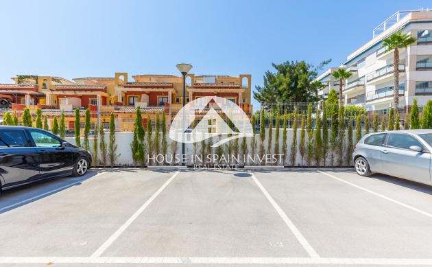 Resale - Apartment  - Orihuela Costa - Villamartín