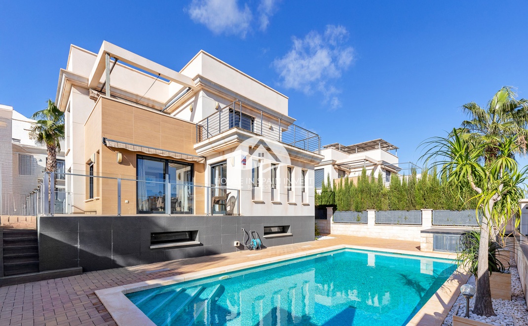 Reventa - Chalet - Orihuela Costa - La Zenia