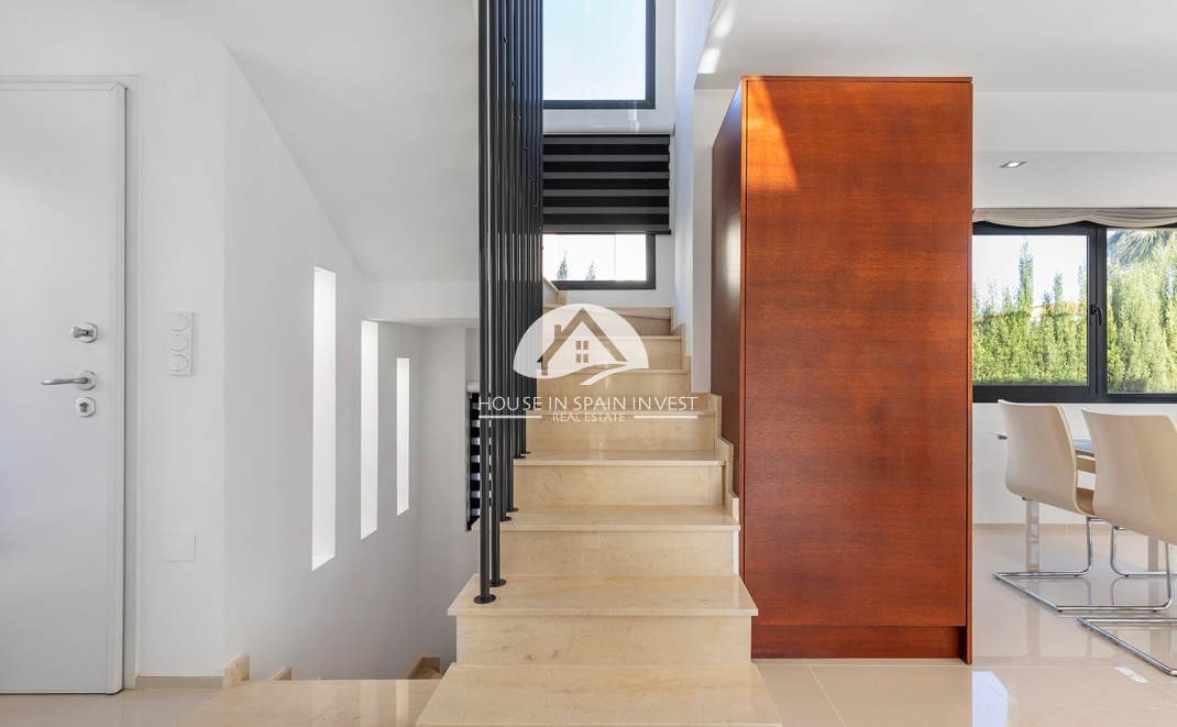 Reventa - Chalet - Orihuela Costa - La Zenia