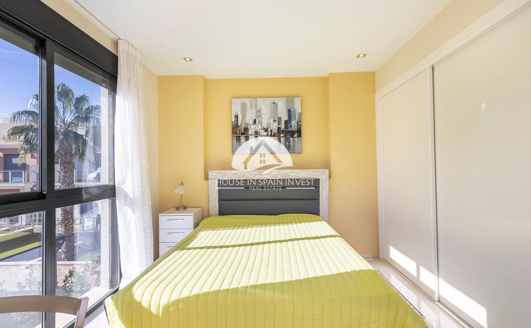 Reventa - Chalet - Orihuela Costa - La Zenia