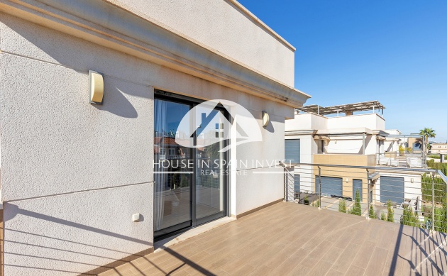 Reventa - Chalet - Orihuela Costa - La Zenia