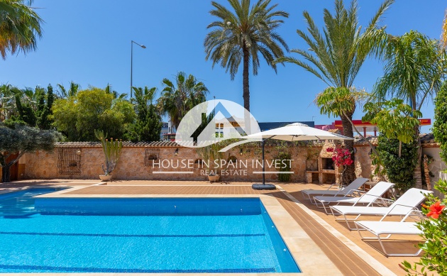 Herverkoop - Villa - Orihuela Costa - Punta Prima