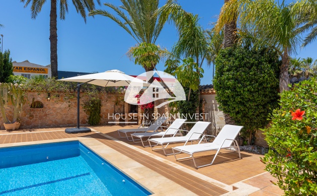 Herverkoop - Villa - Orihuela Costa - Punta Prima