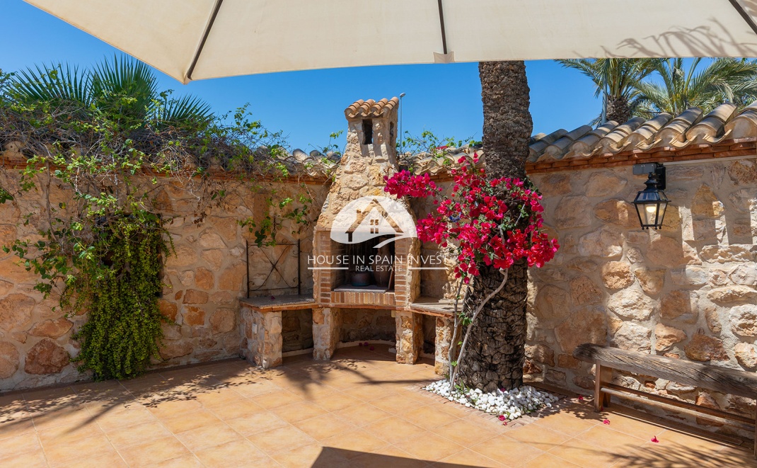 Herverkoop - Villa - Orihuela Costa - Punta Prima