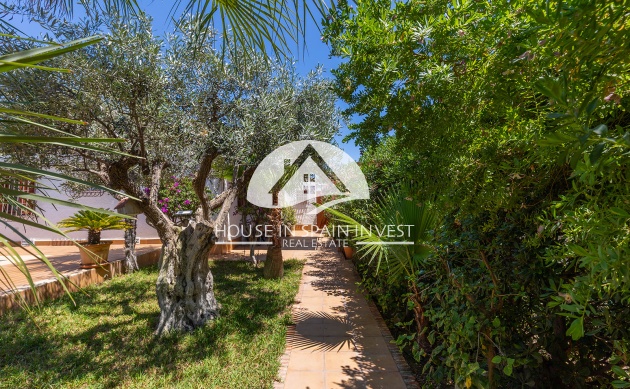 Herverkoop - Villa - Orihuela Costa - Punta Prima