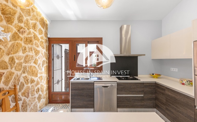 Herverkoop - Villa - Orihuela Costa - Punta Prima