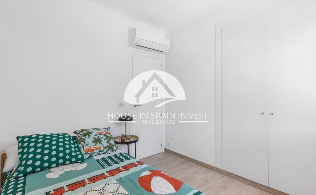 Herverkoop - Villa - Orihuela Costa - Punta Prima