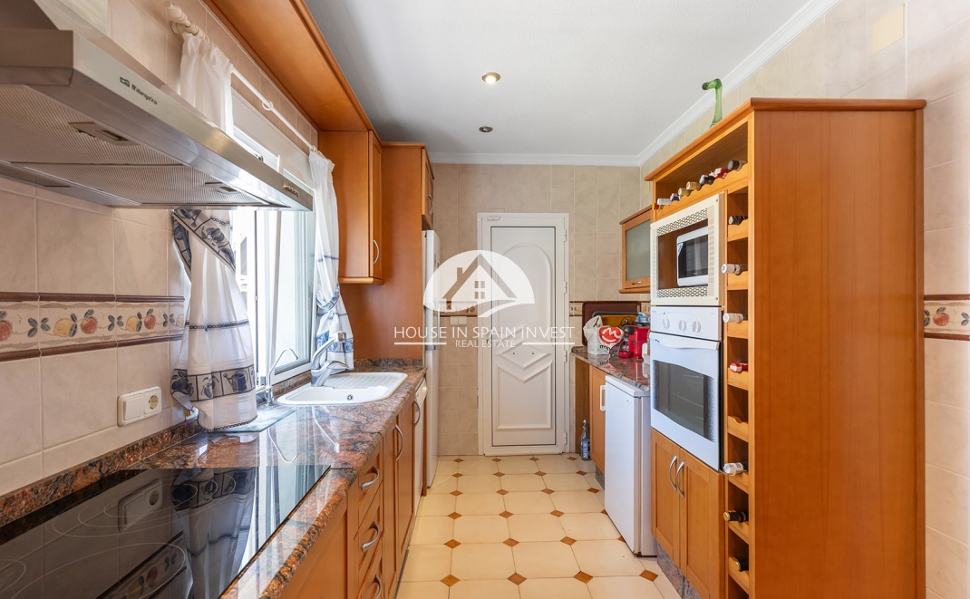 Herverkoop - Villa - Torrevieja - Punta Prima