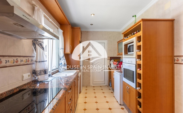 Herverkoop - Villa - Torrevieja - Punta Prima