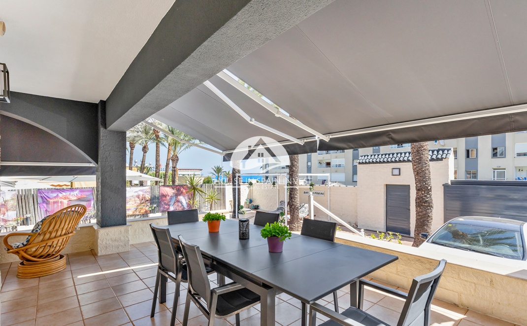 Herverkoop - Villa - Torrevieja - Punta Prima