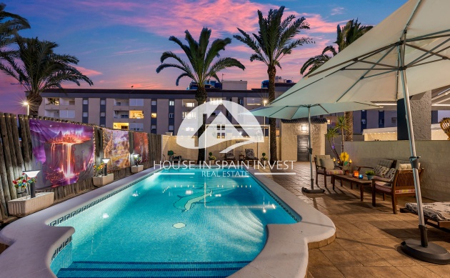 Herverkoop - Villa - Torrevieja - Punta Prima