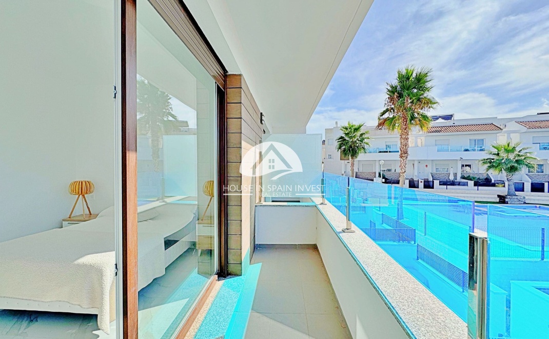 Resale - Townhouse - Torrevieja - Los Balcones  