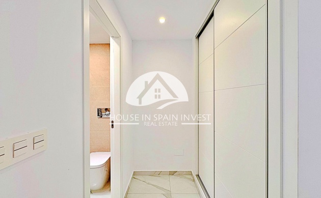 Resale - Townhouse - Torrevieja - Los Balcones  