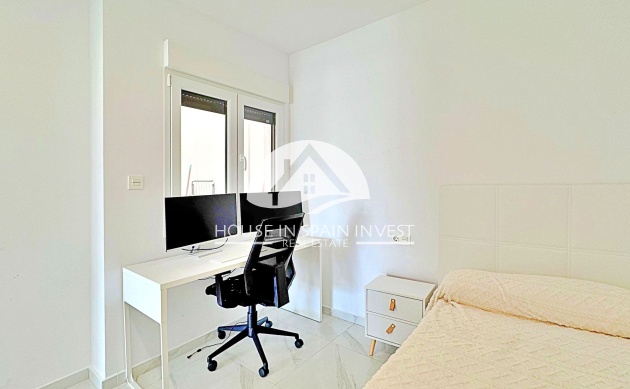 Resale - Townhouse - Torrevieja - Los Balcones  