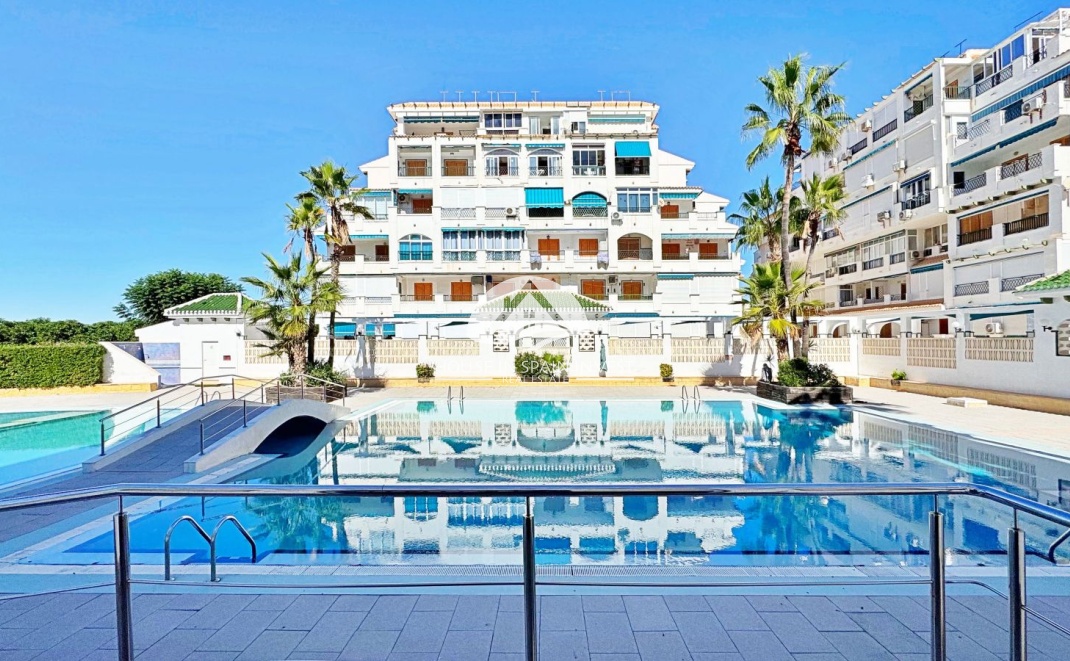 Herverkoop - Appartement - Torrevieja - La Mata