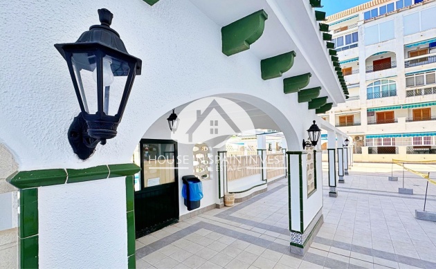 Herverkoop - Appartement - Torrevieja - La Mata