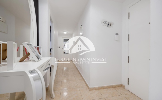 Resale - Apartment  - Torrevieja - Centro