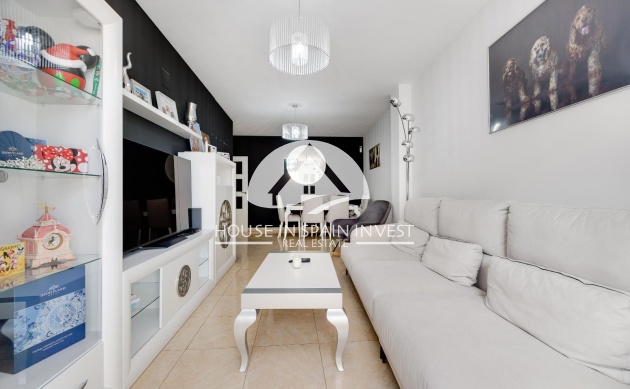 Resale - Apartment  - Torrevieja - Centro