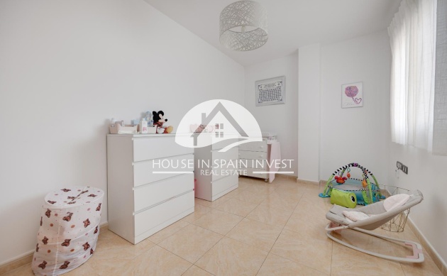 Resale - Apartment  - Torrevieja - Centro