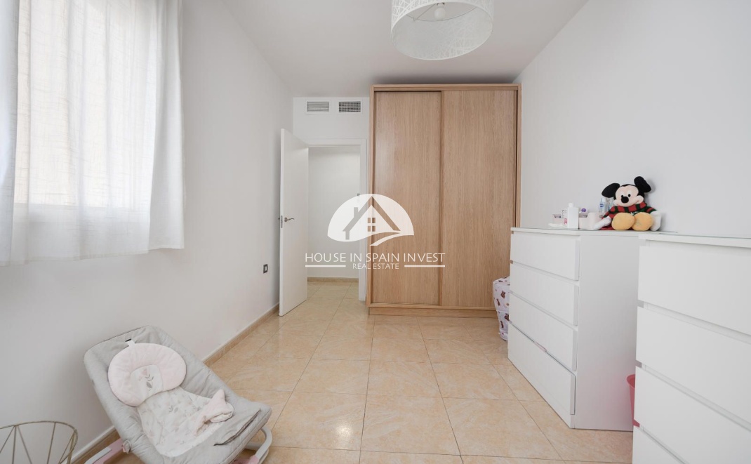 Resale - Apartment  - Torrevieja - Centro