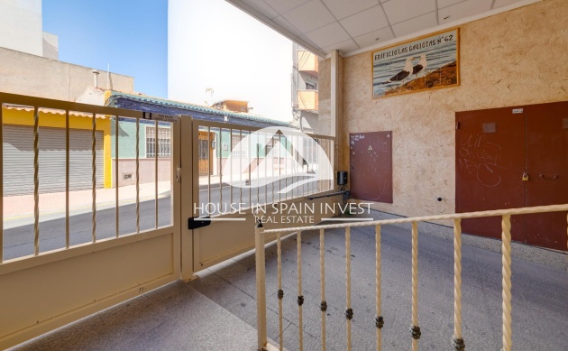 Resale - Apartment  - Torrevieja - Centro