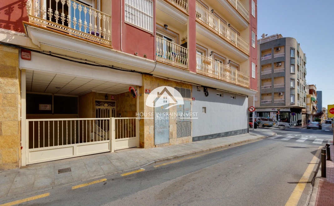 Resale - Apartment  - Torrevieja - Centro