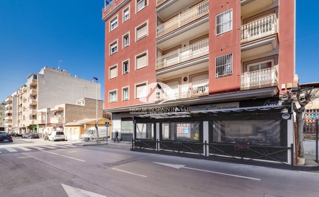 Resale - Apartment  - Torrevieja - Centro