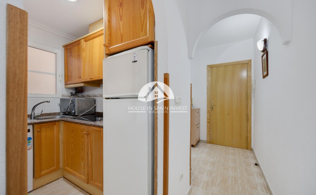 Resale - Apartment  - Torrevieja - Playa del Cura