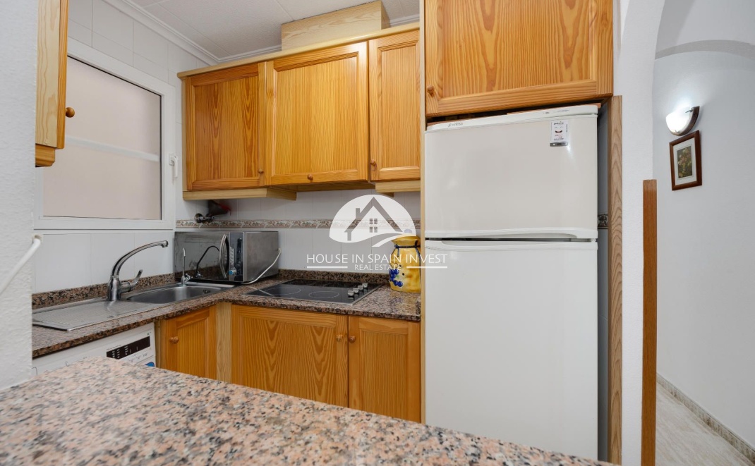 Resale - Apartment  - Torrevieja - Playa del Cura