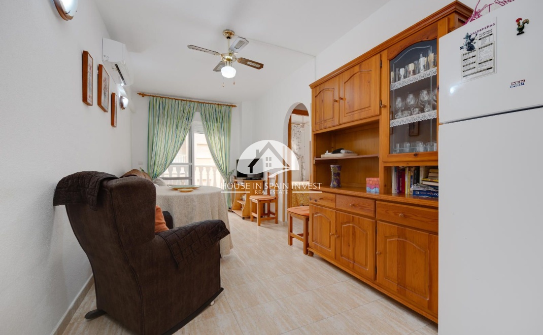 Resale - Apartment  - Torrevieja - Playa del Cura