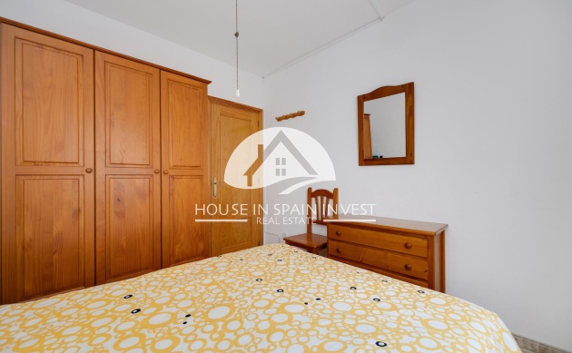 Resale - Apartment  - Torrevieja - Playa del Cura