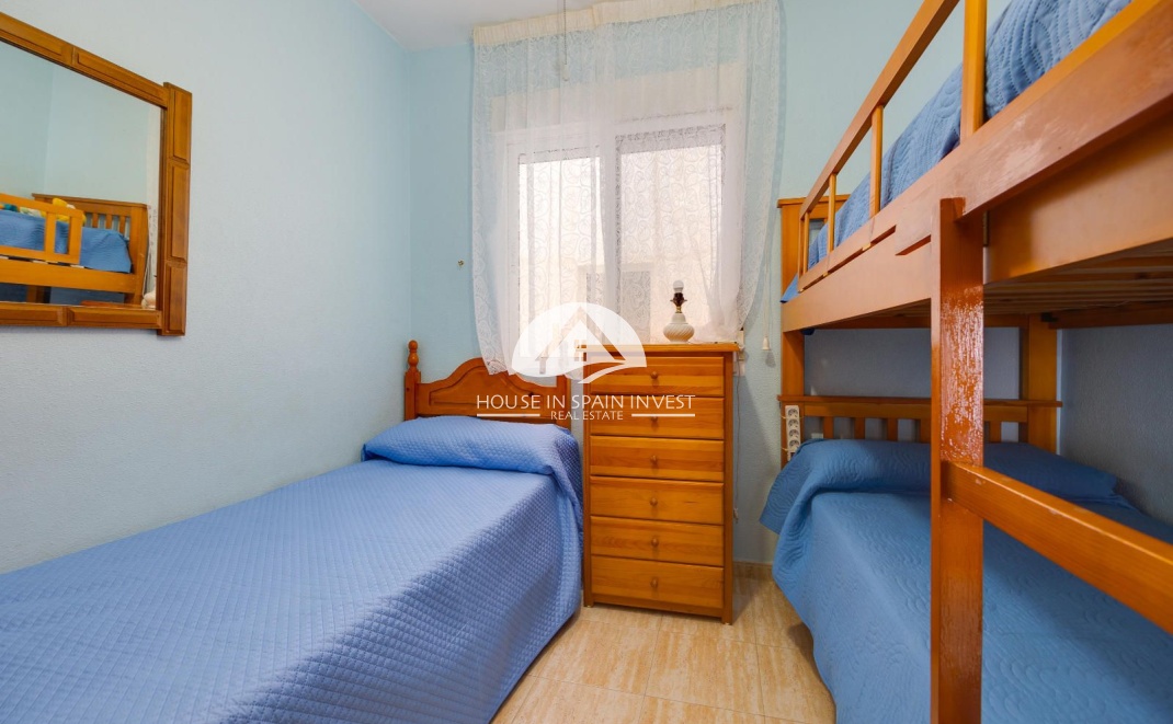 Resale - Apartment  - Torrevieja - Playa del Cura