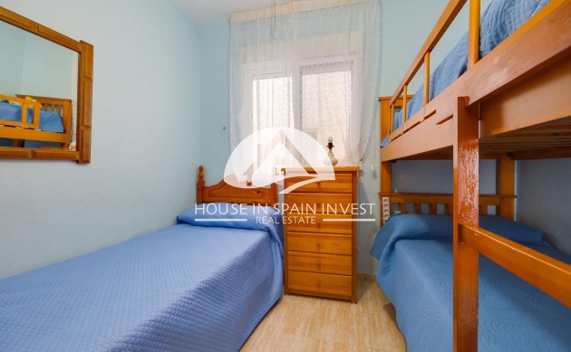 Resale - Apartment  - Torrevieja - Playa del Cura
