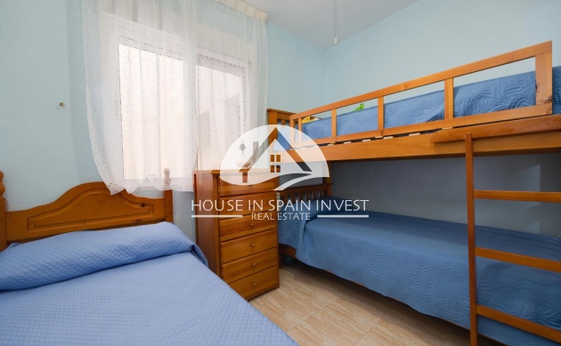Resale - Apartment  - Torrevieja - Playa del Cura