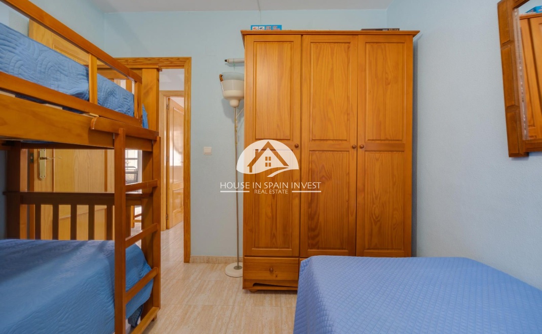 Resale - Apartment  - Torrevieja - Playa del Cura
