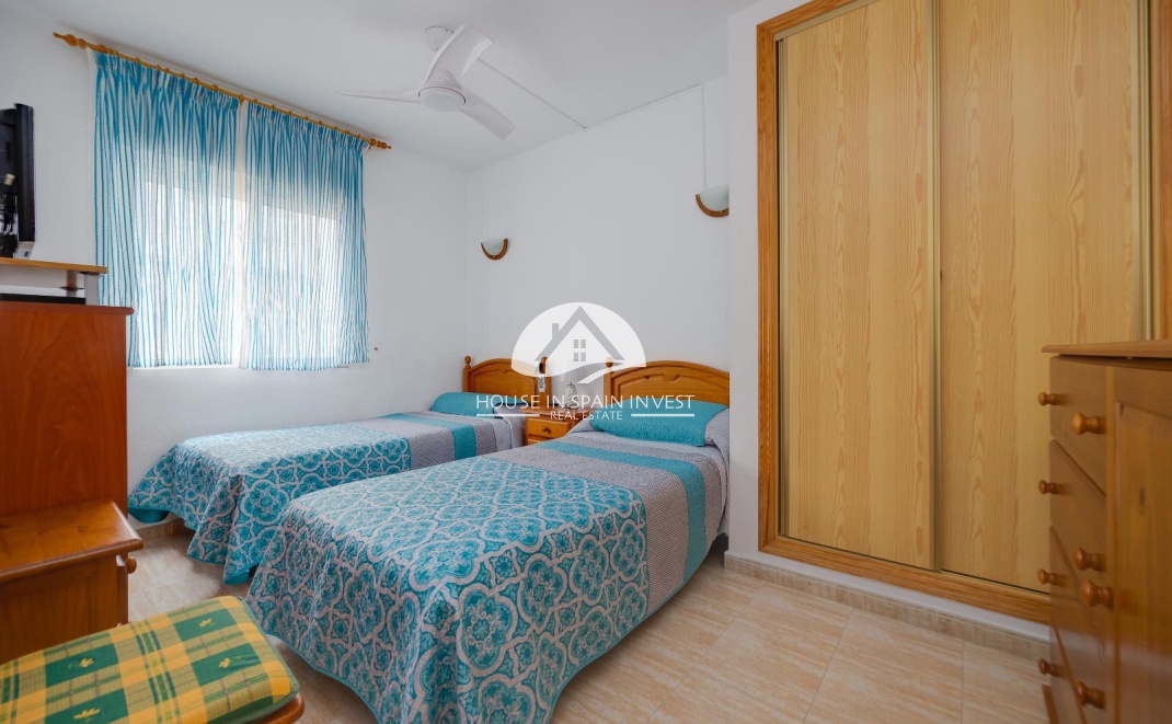 Resale - Apartment  - Torrevieja - Playa del Cura