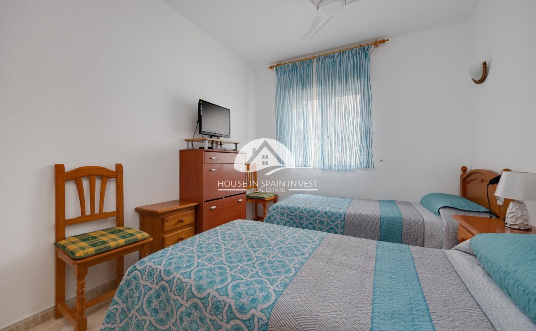Resale - Apartment  - Torrevieja - Playa del Cura