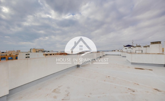 Resale - Apartment  - Torrevieja - Playa del Cura