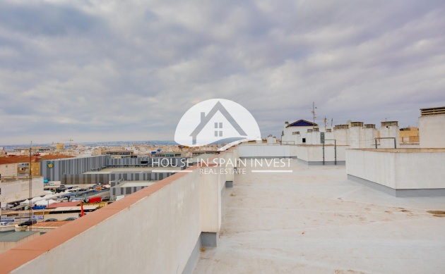 Resale - Apartment  - Torrevieja - Playa del Cura